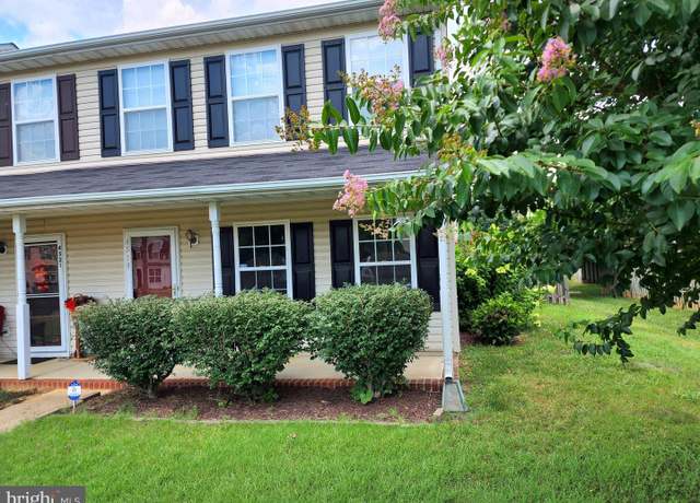 Property at 4519 Leighann Ln, Fredericksburg, VA 22408, 3 beds, 1.5 baths