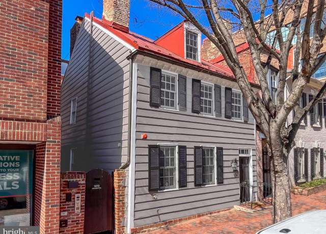 Property at 1072 Thomas Jefferson St NW, Washington, DC 20007, 11 beds, 11.5 baths