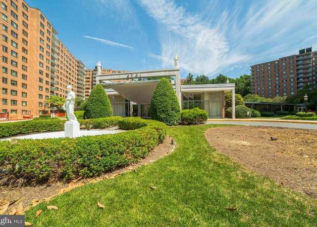 Property at 4201 Cathedral Ave NW Unit 916E, Washington, DC 20016, 1 bed, 1 bath