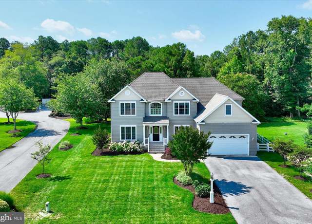 Property at 305 Walkabout Rd, Bethany Beach, DE 19930, 4 beds, 3.5 baths