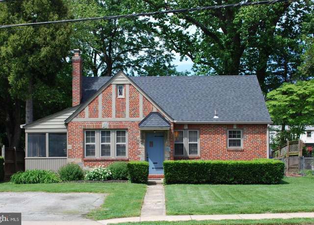 Property at 2109 Linden Ln, Silver Spring, MD 20910, 3 beds, 2 baths