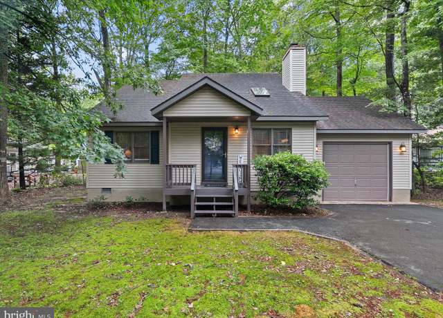 Property at 16 Admiral Ave, Ocean Pines, MD 21811, 3 beds, 2 baths