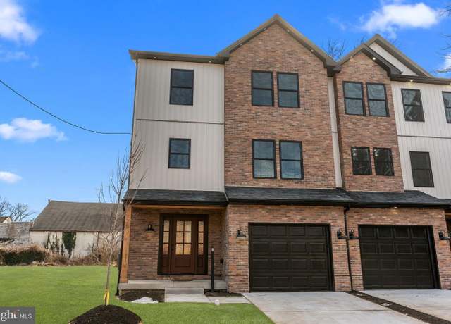 Property at 128 Plum St, Moorestown, NJ 08057, 3 beds, 2.5 baths