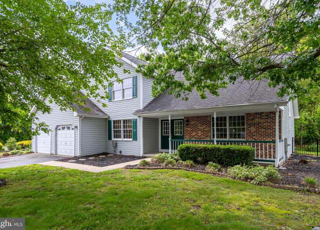 Property at 2 Stretch Dr, Mullica Hill, NJ 08062, 3 beds, 2.5 baths