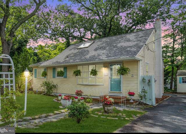 Property at 553 Kingfisher Crk, Brick, NJ 08723, 3 beds, 1.5 baths