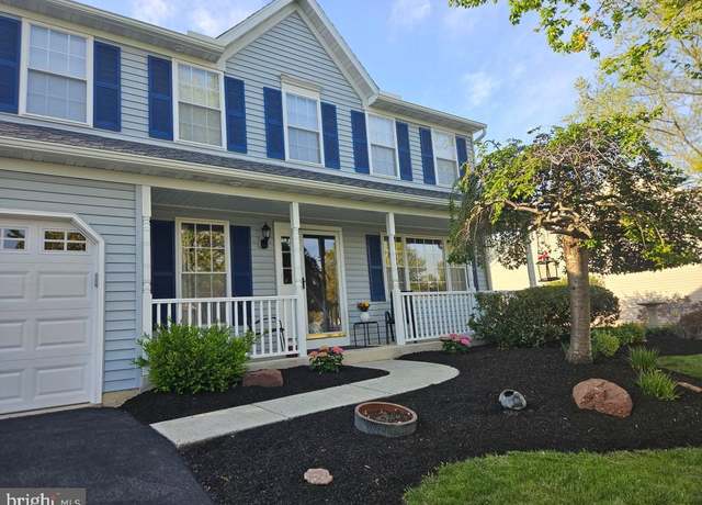 Property at 1109 Stonehenge Dr, Reading, PA 19606, 4 beds, 2.5 baths