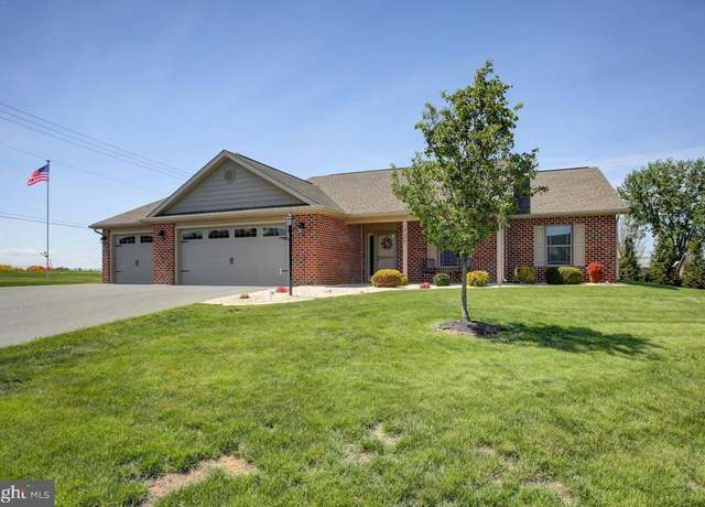 Property at 737 Rising Sun Ln, Chambersburg, PA 17202, 3 beds, 2 baths