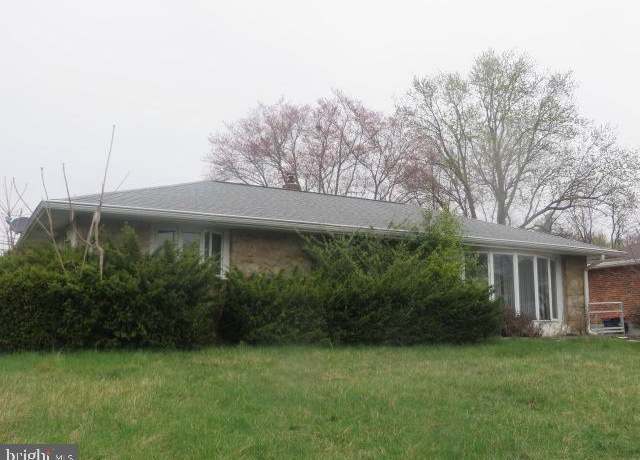 Property at 189 Hoover Ave, Norristown, PA 19403, 3 beds, 1 bath