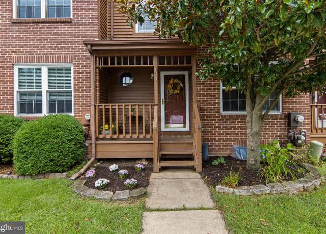 Property at 129 Juniper Ct, Collegeville, PA 19426, 3 beds, 2 baths