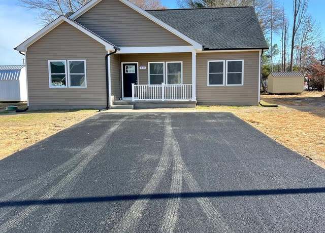 Property at 27 Otter Ln, Montross, VA 22520, 3 beds, 2 baths