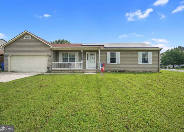 Property at 1 Crosley Ct, Dover, DE 19904, 3 beds, 2 baths