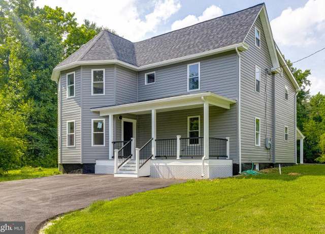Property at 304-A Church Rd, Reisterstown, MD 21136, 5 beds, 3.5 baths