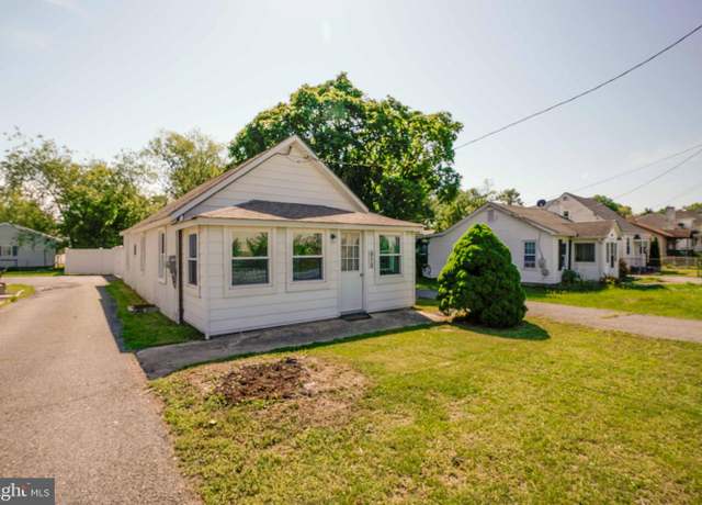 Property at 610 N Bridge St, Elkton, MD 21921, 2 beds, 1 bath