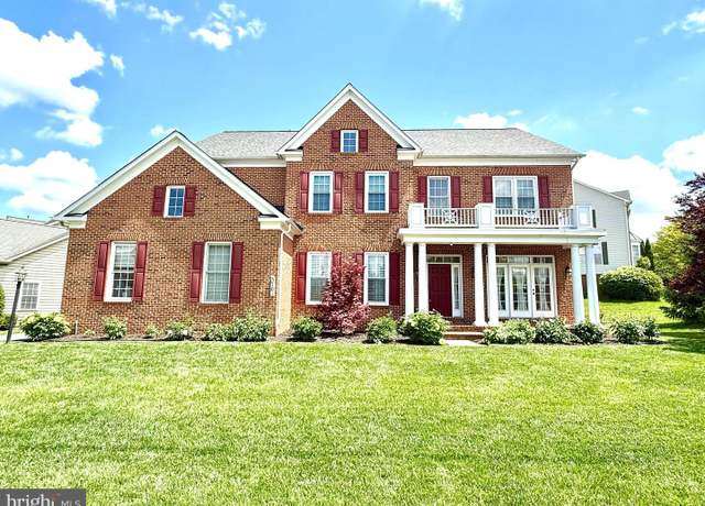 Property at 3701 Spicebush Way, Frederick, MD 21704, 5 beds, 4.5 baths