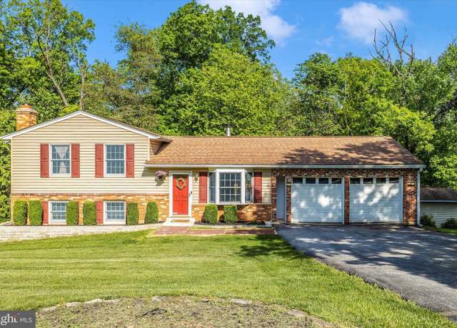 Property at 3003 Sunflower Dr, Ijamsville, MD 21754, 4 beds, 3 baths