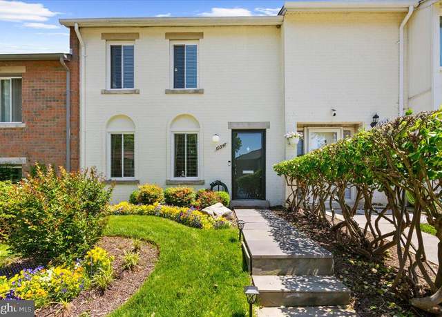 Property at 19347 Keymar Way, Gaithersburg, MD 20886, 3 beds, 1.5 baths