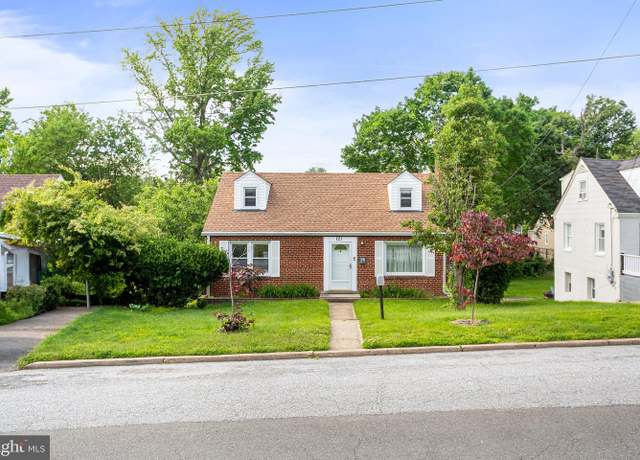 Property at 121 Seneca Dr, Oxon Hill, MD 20745, 2 beds, 1 bath