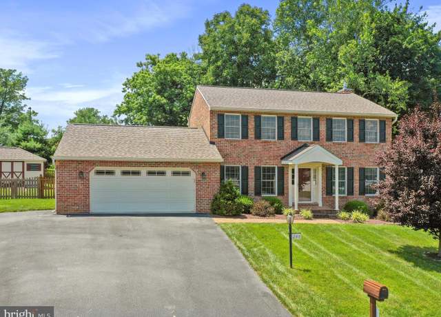 Property at 244 Montclair Ct, Hagerstown, MD 21742, 3 beds, 2.5 baths