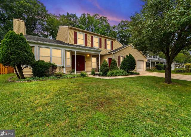 Property at 8 Sequoia Ct, Voorhees, NJ 08043, 4 beds, 2.5 baths