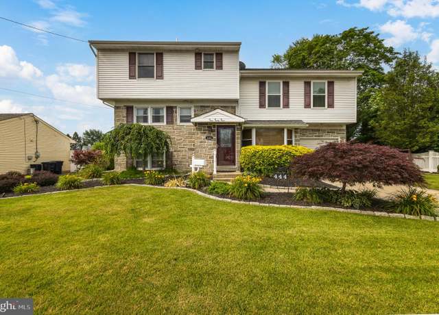 Property at 444 College Blvd, Wenonah, NJ 08090, 7 beds, 3 baths