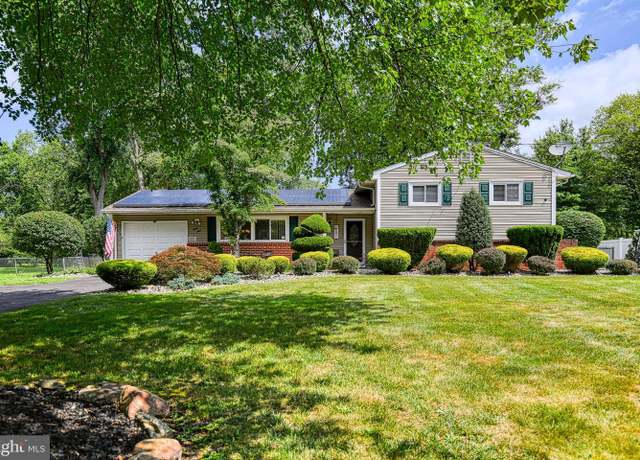 Property at 69 Brooktree Rd, East Windsor, NJ 08520, 3 beds, 2 baths