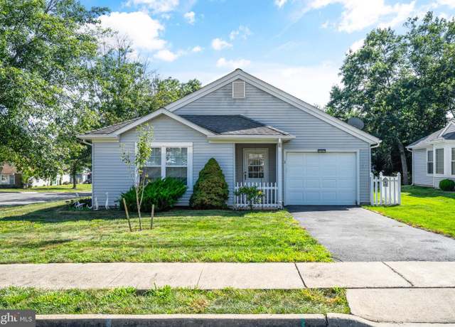 Property at 1 Sequoia Ct, Barnegat, NJ 08005, 2 beds, 2 baths