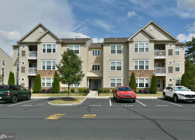 Property at 1512 Moore St #104, Bristol, PA 19007, 2 beds, 2 baths