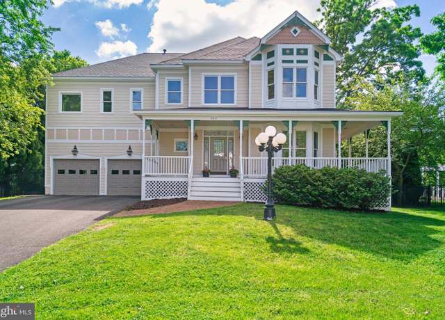 Property at 2317 Chestnut Hill Ave, Falls Church, VA 22043, 5 beds, 4.5 baths