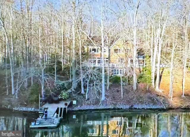 Property at 6031 Lady Slipper Ln, Manassas, VA 20111, 5 beds, 5.5 baths