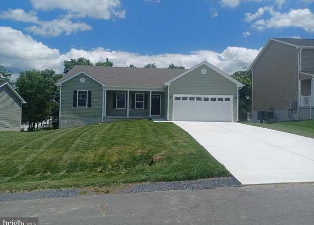 Property at 1412 Prentiss Point Pkwy, Martinsburg, WV 25401, 4 beds, 3 baths