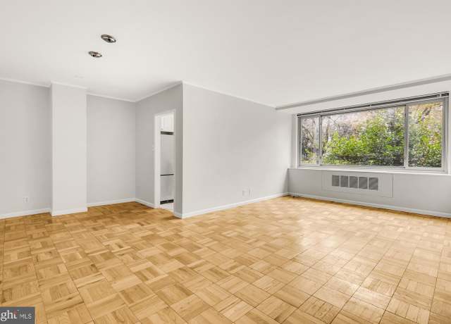 Property at 4200 Cathedral Ave NW #316, Washington, DC 20016, 2 beds, 1 bath