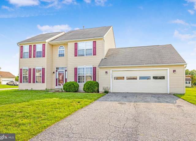 Property at 13 Seacroft Dr, Dover, DE 19904, 7 beds, 3.5 baths