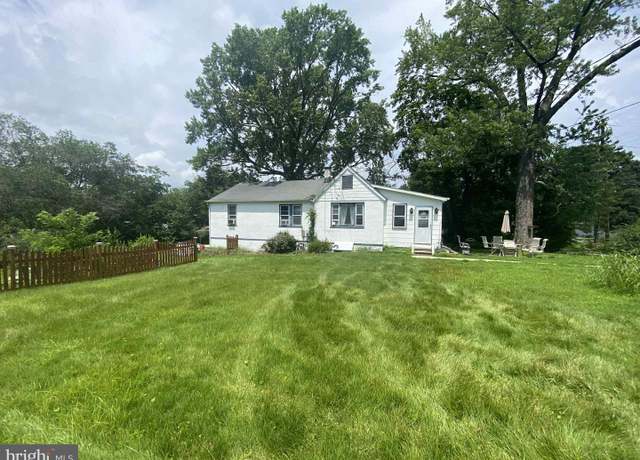 Property at 1000 Lourdes Rd, Baltimore, MD 21221, 3 beds, 1 bath