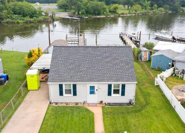 Property at 3155 Baybriar Rd, Baltimore, MD 21222, 2 beds, 1 bath