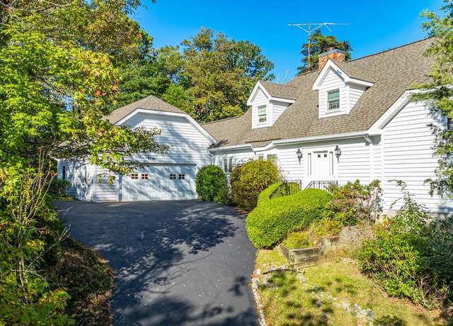Property at 11160 Cove Lake Rd, Lusby, MD 20657, 3 beds, 2.5 baths