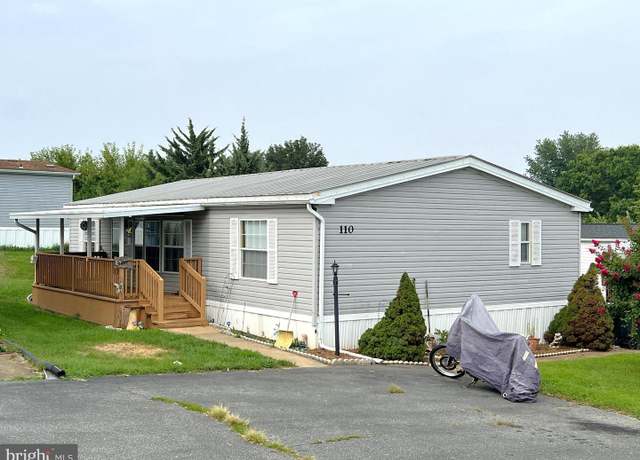 Property at 110 Clearfield Ct E, Lancaster, PA 17603, 3 beds, 2 baths