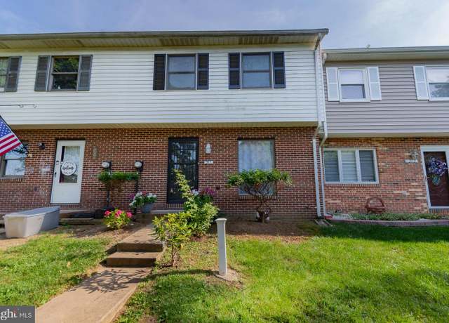 Property at 311 Ash Hollow Dr, Winchester, VA 22602, 3 beds, 2 baths