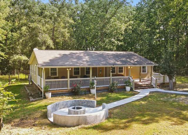 Property at 31055 Lumber Rd, Locust Grove, VA 22508, 3 beds, 2 baths