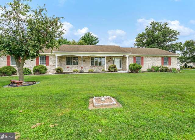 Property at 206 Newark Ave, Elkton, MD 21921, 3 beds, 2 baths