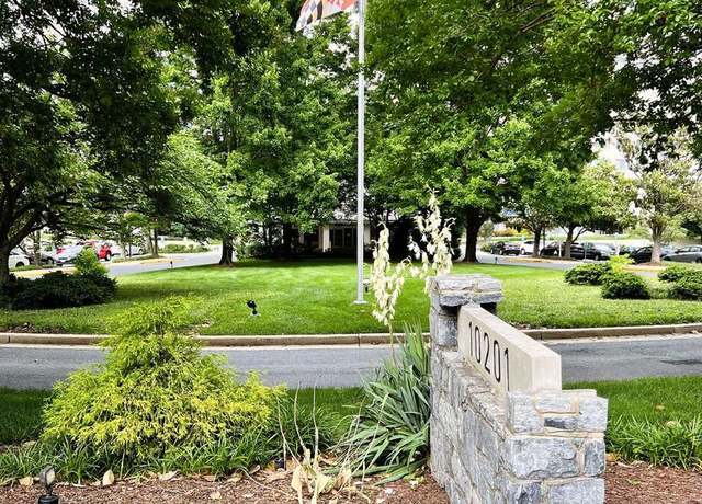 Property at 10201 Grosvenor Pl #915, Rockville, MD 20852, 2 beds, 1 bath