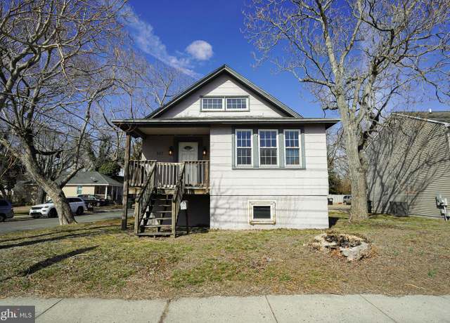 Property at 317 E College Ave, Salisbury, MD 21801, 4 beds, 2 baths