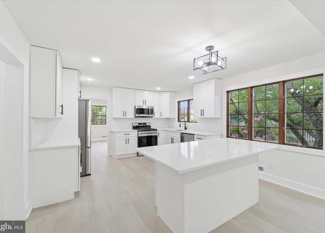 Property at 932 Cropwell Rd, Cherry Hill, NJ 08003, 5 beds, 3.5 baths