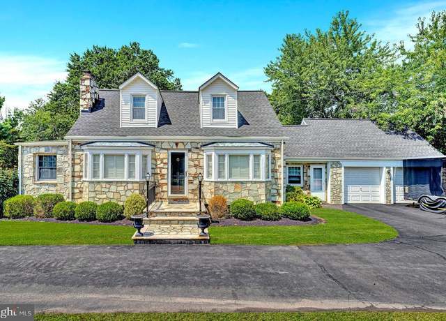 Property at 2371 Pennington Rd, Pennington, NJ 08534, 3 beds, 1.5 baths