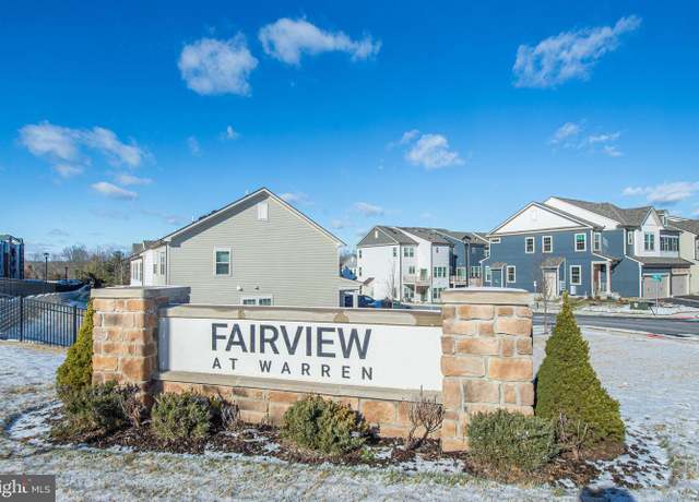 Property at 8 Periwinkle Ln, Warren, NJ 07059, 3 beds, 3.5 baths