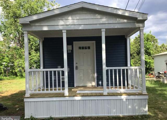 Property at 62 Harrison Dr, Fairless Hills, PA 19030, 2 beds, 1 bath