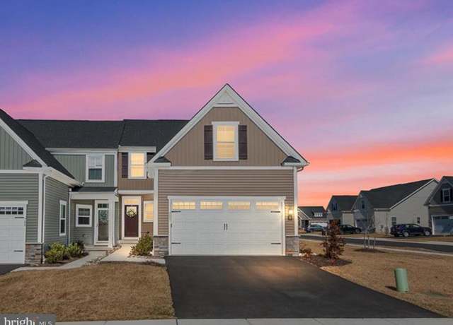Property at 711 Thomas Penn Dr, West Grove, PA 19390, 3 beds, 2.5 baths
