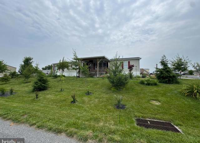 Property at 142 Pleasantwood Ave, Saint Thomas, PA 17252, 3 beds, 2 baths