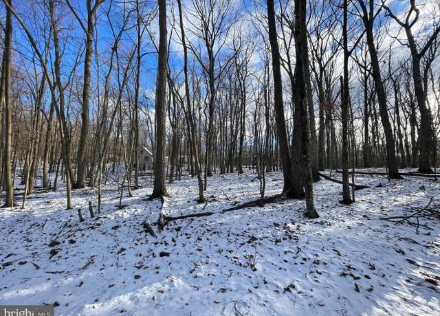 Property at 100 Snowridge Cir, Zion Grove, PA 17985