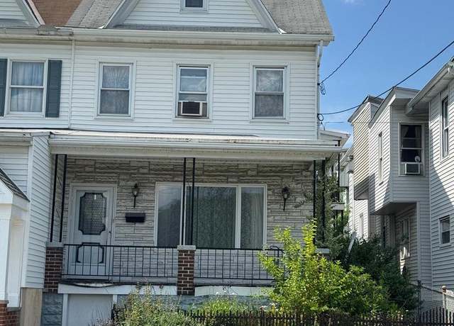 Property at 355 W Willing St, Tamaqua, PA 18252, 4 beds, 2 baths