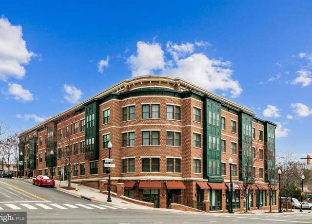 Property at 2101 N Monroe St #401, Arlington, VA 22207, 2 beds, 2 baths
